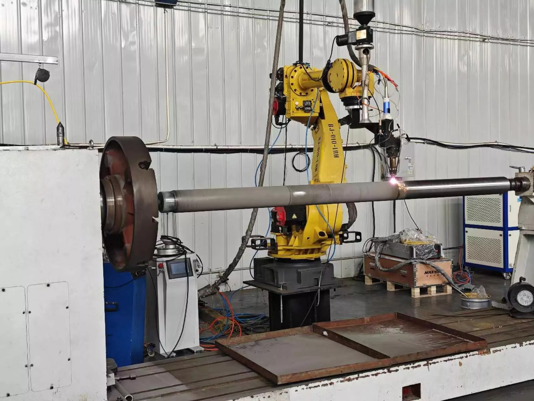 Fiber Laser Cladding Machine