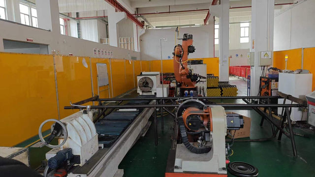 Fiber Laser Robotic Laser Cladding Machine